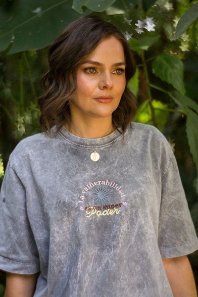 Camiseta Manifiesto La Vulnerabilidad es un Súper Poder