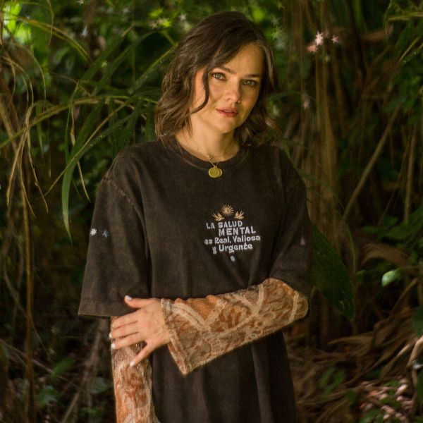 Camiseta Manifiesto La Salud Mental es Real, Valiosa y Urgente