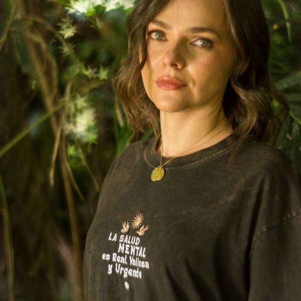 Camiseta Manifiesto La Salud Mental es Real, Valiosa y Urgente